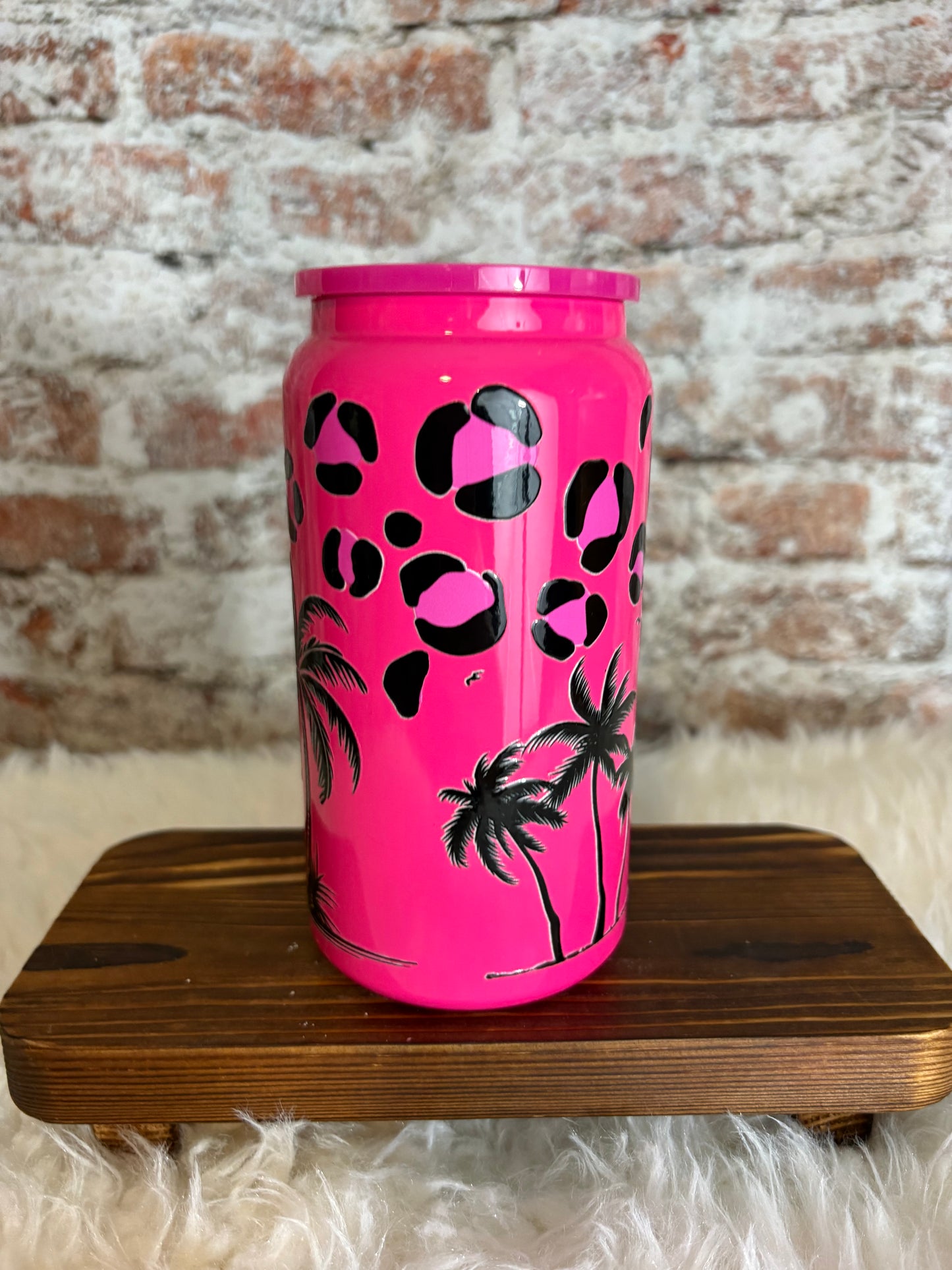 Leopard Luau – 16 oz Hot Pink Beach Tumbler
