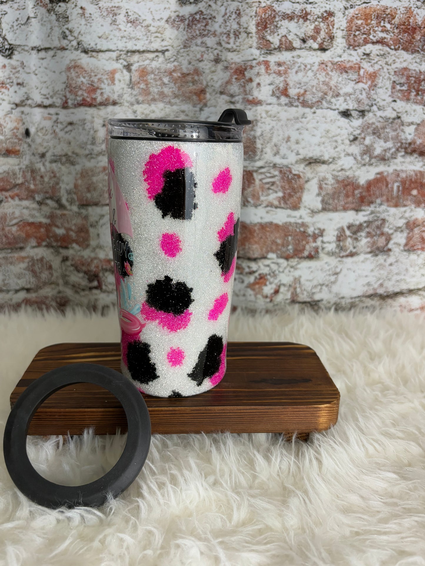 ๐บ Pretty in Pink 14oz Can Coozie โ Ready to Chill & Thrill ๐บ