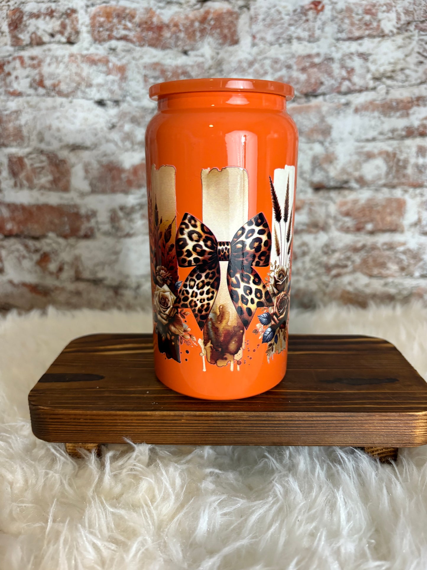 Fierce & Fabulous – 16 oz Leopard Bow Tumbler