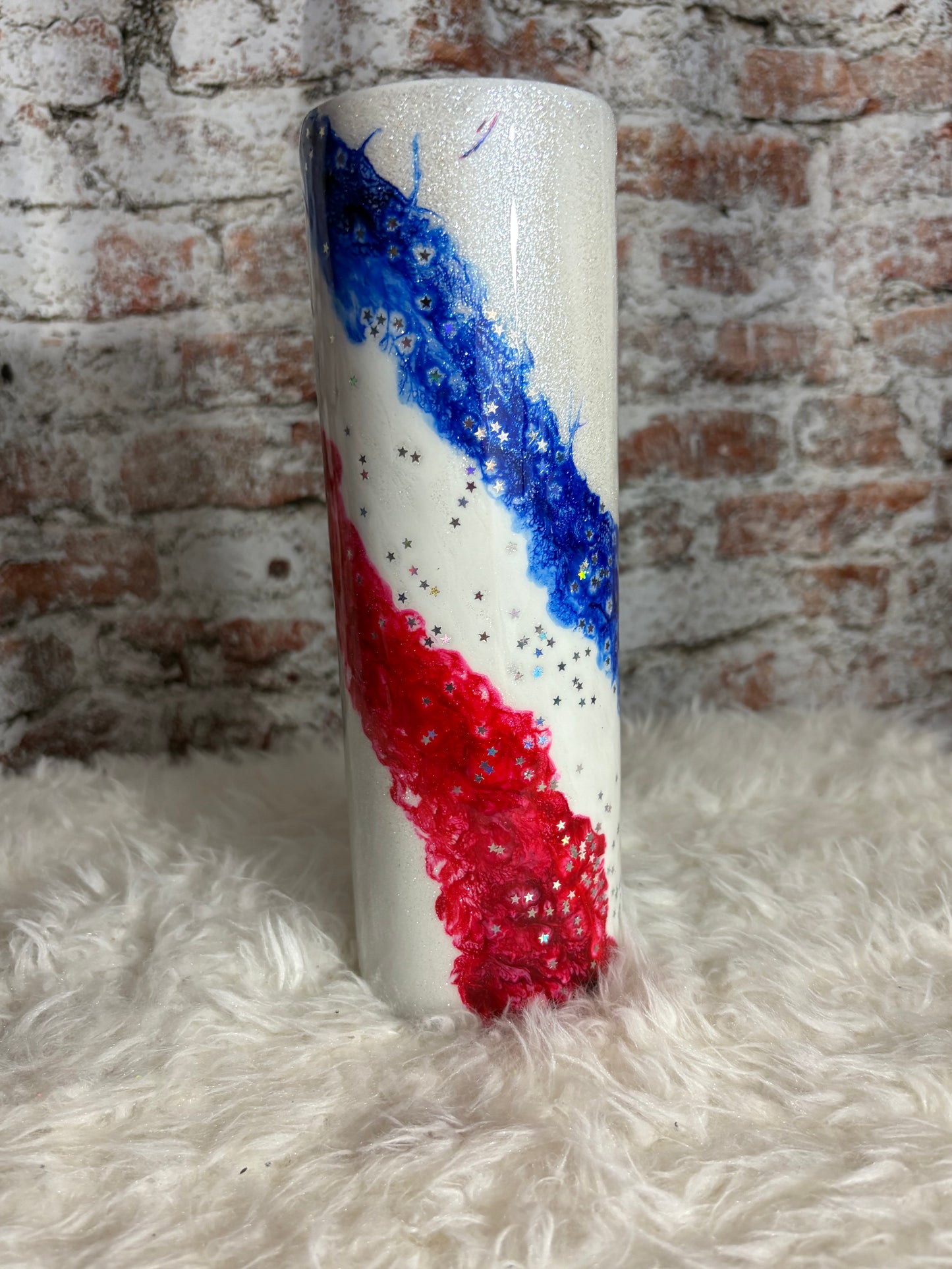 π Stars & Stripes Balloon Dog Tumbler β 35 oz of Patriotic Fun πΊπΈ