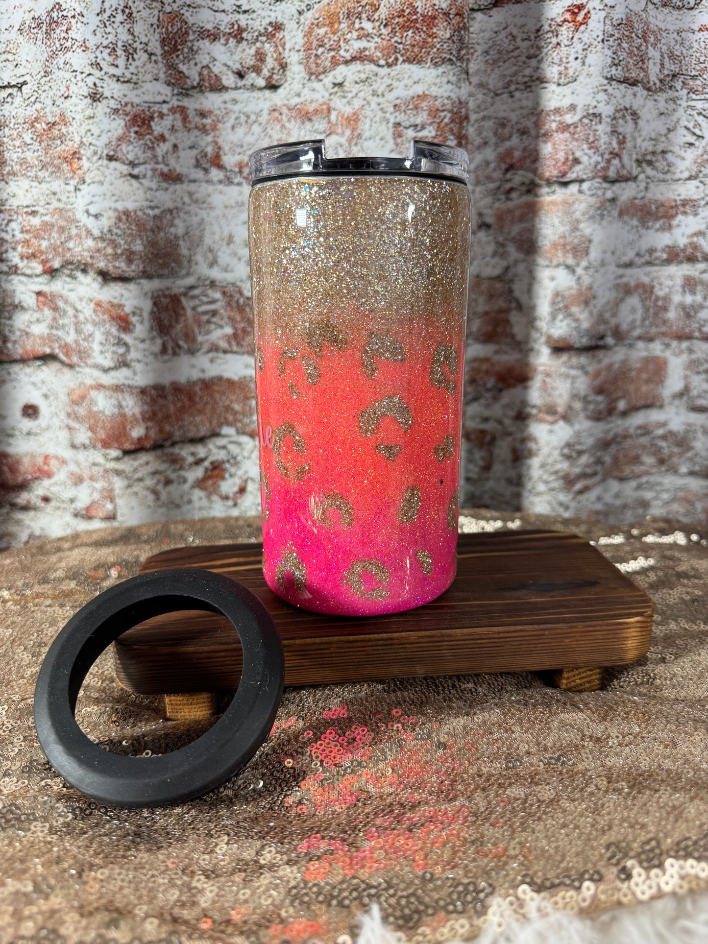 🐆✨One coozie. FOUR ways to party.