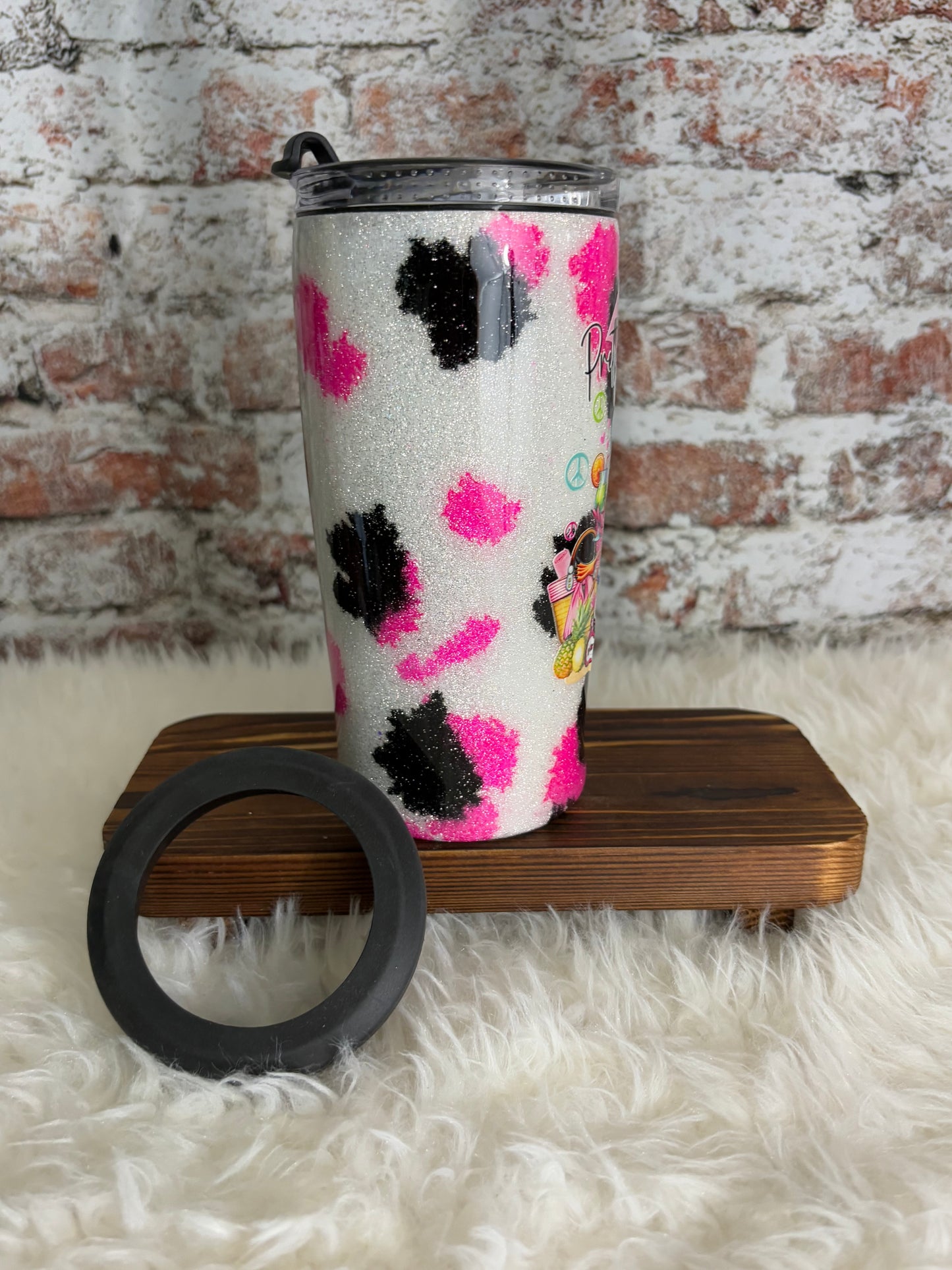 ๐บ Pretty in Pink 14oz Can Coozie โ Ready to Chill & Thrill ๐บ