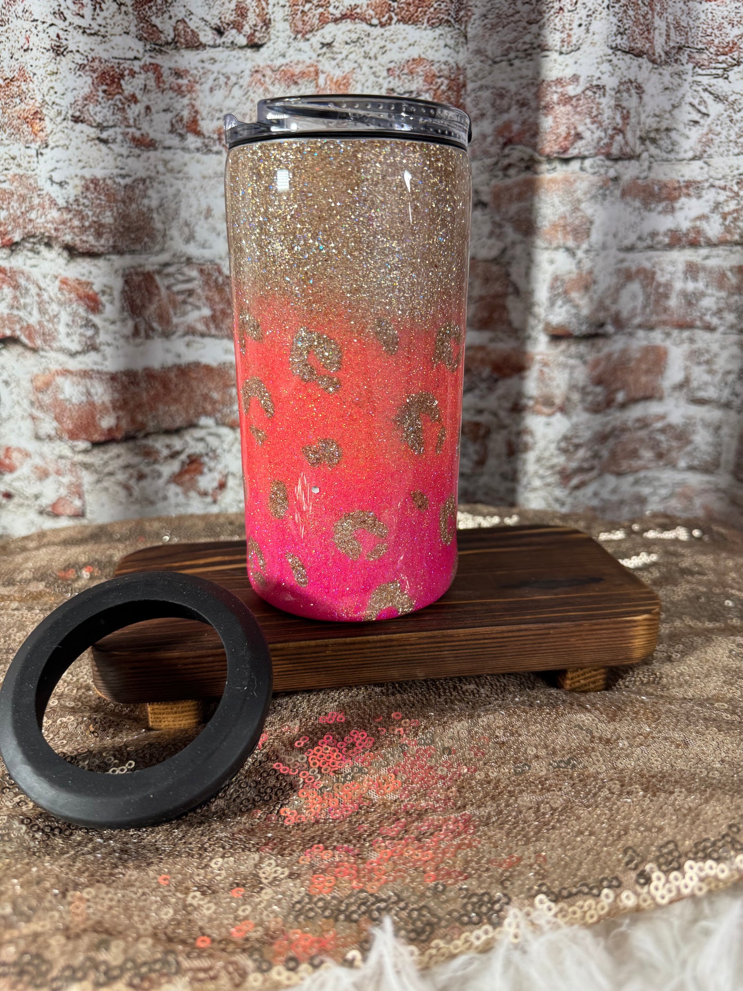 🐆✨One coozie. FOUR ways to party.