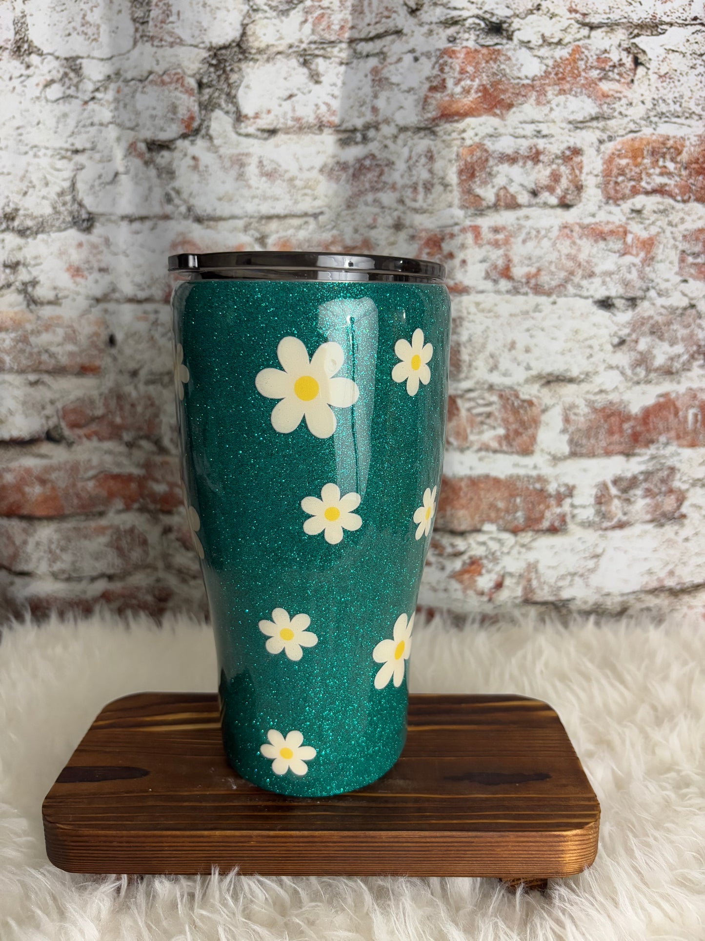 Have the Day You Deserve โ 30oz Daisy Glitter Tumbler ๐ผ