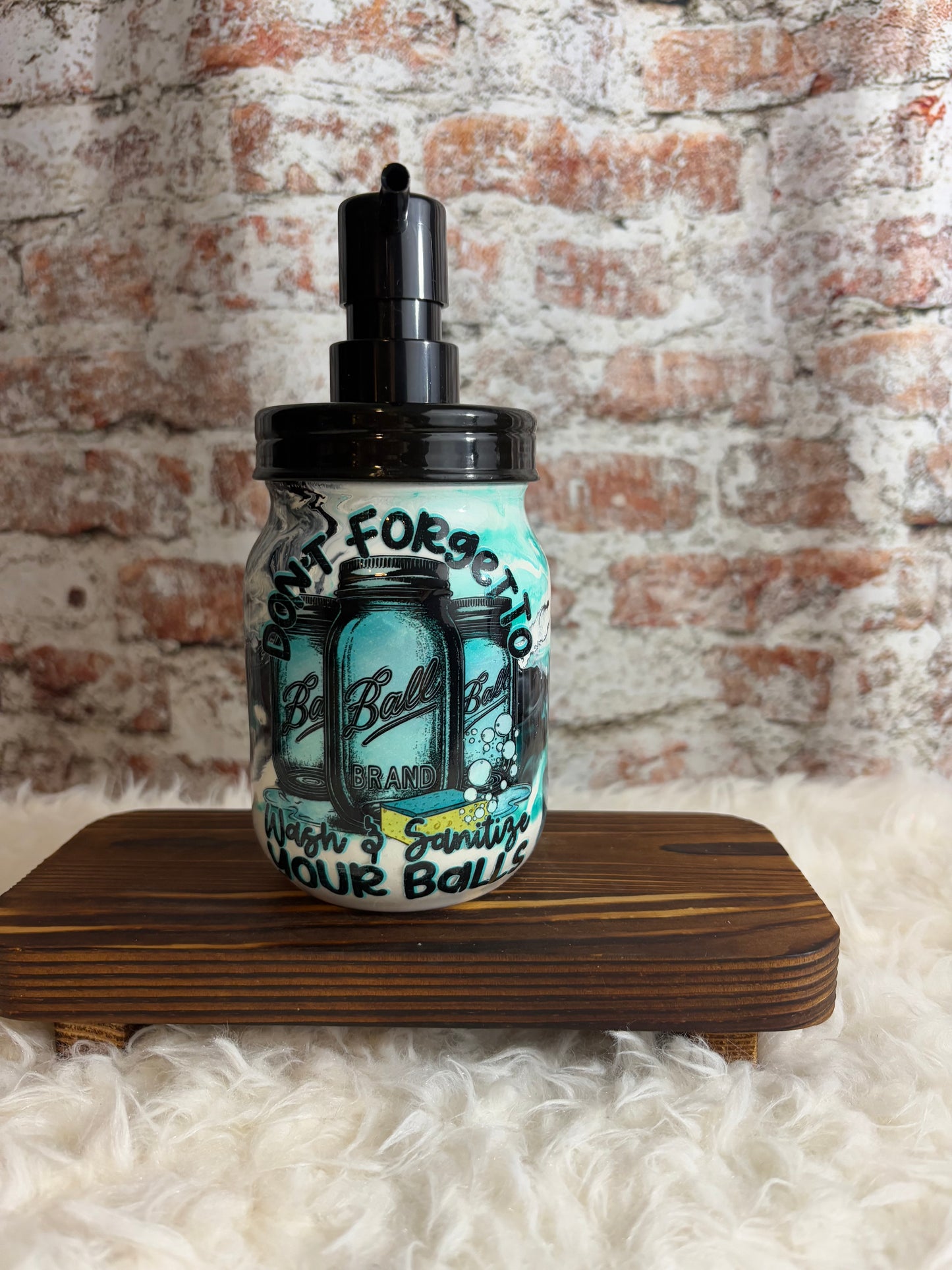 🧼 Quirky Clean Vibes – 16oz Soap Dispenser