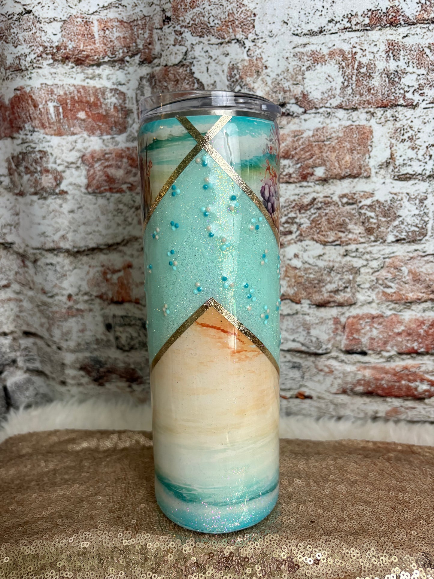 🌊 Coastal Dreams 30 oz Tumbler – V Split Beach Design 🌸