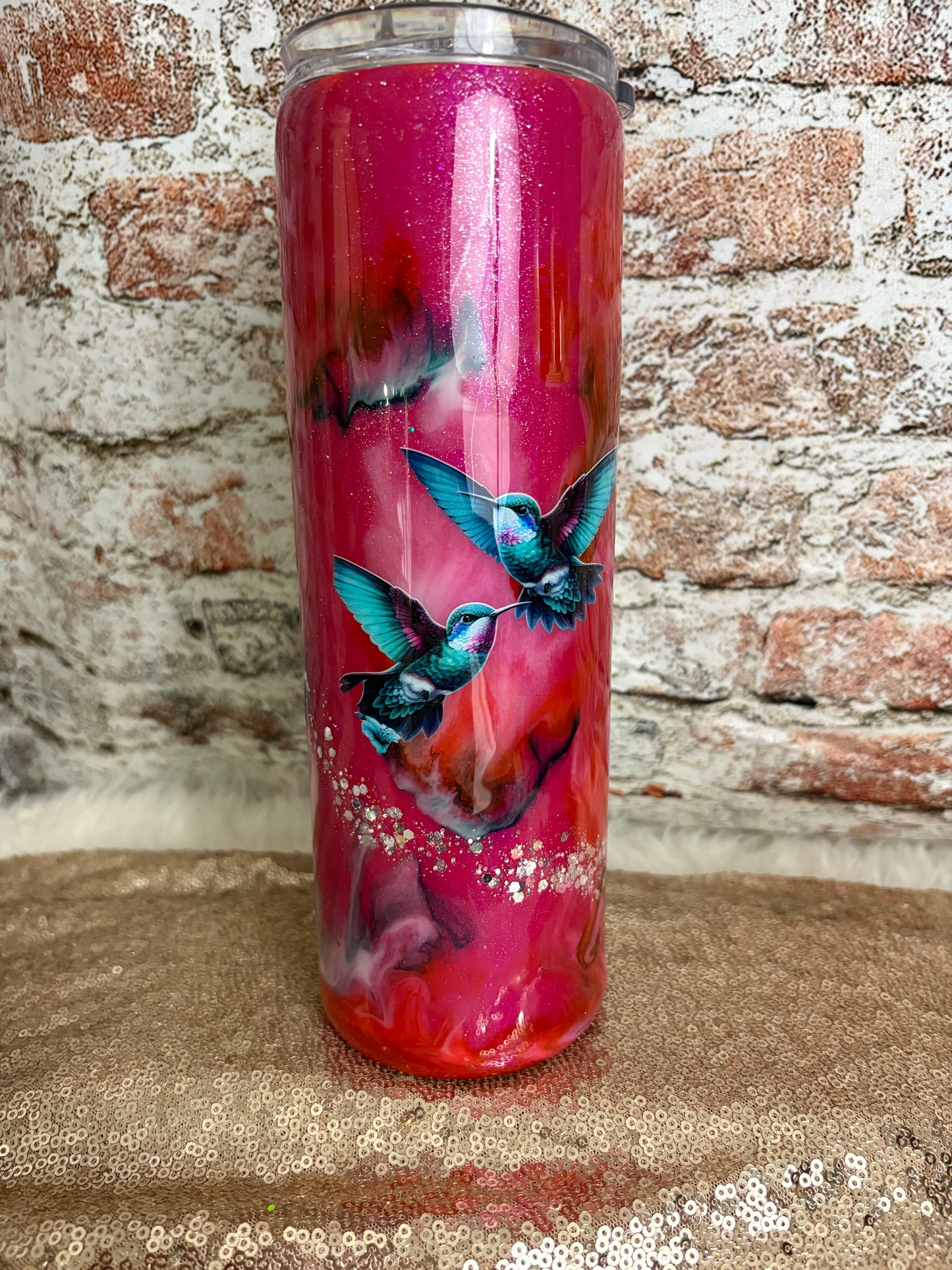 ✨ Radiant Flight – 30 oz Hummingbird Sparkle Tumbler 🐦