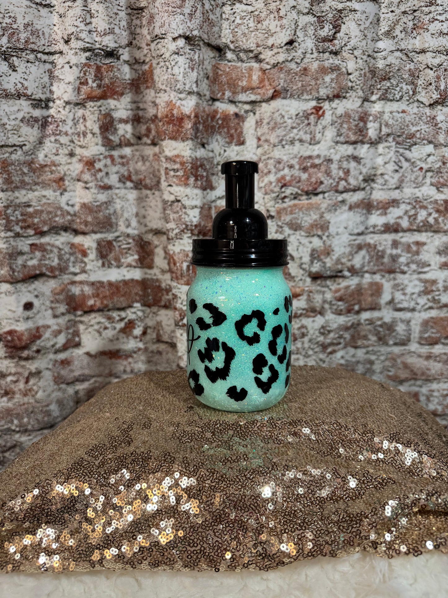 Mint leopard