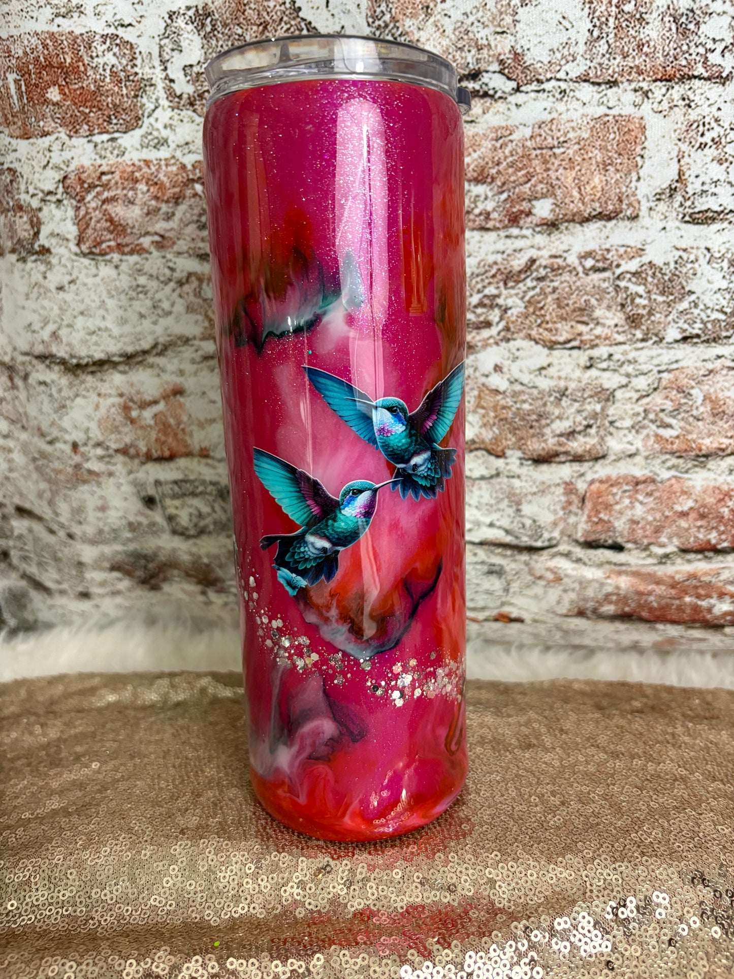✨ Radiant Flight – 30 oz Hummingbird Sparkle Tumbler 🐦